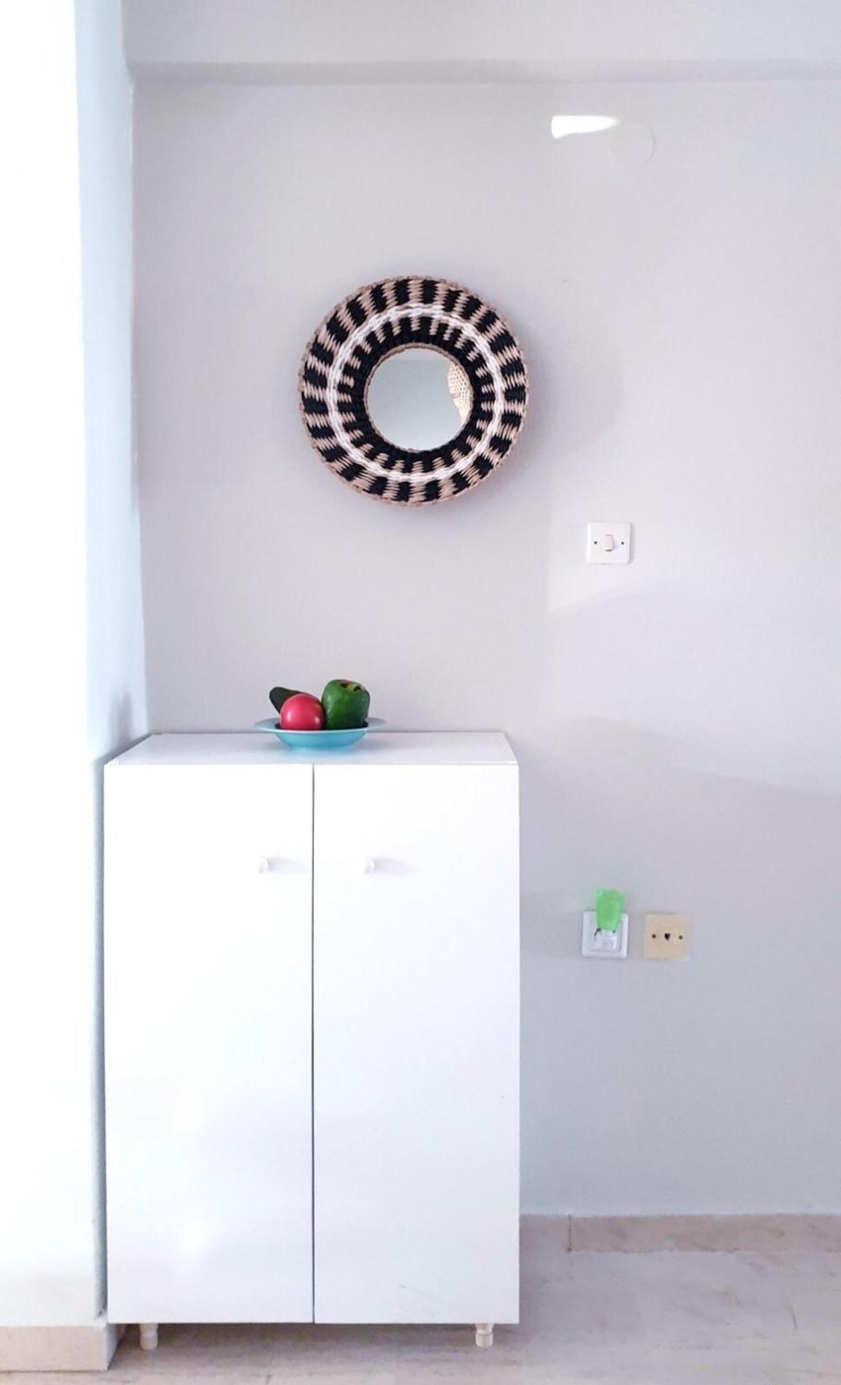 Kate Apartment, Across The Marina 레팀노 외부 사진